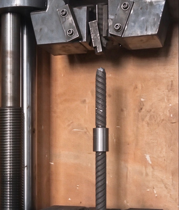 抗拉測試-鋼筋斷于母材.jpg